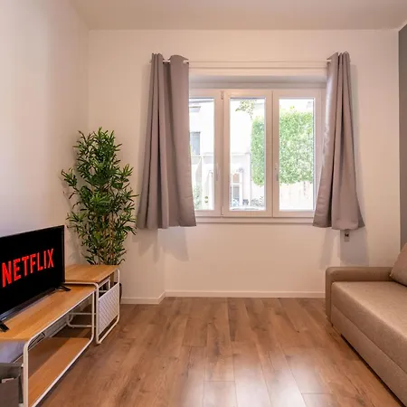 Апартаменты Modern - Colosseo 10 Min