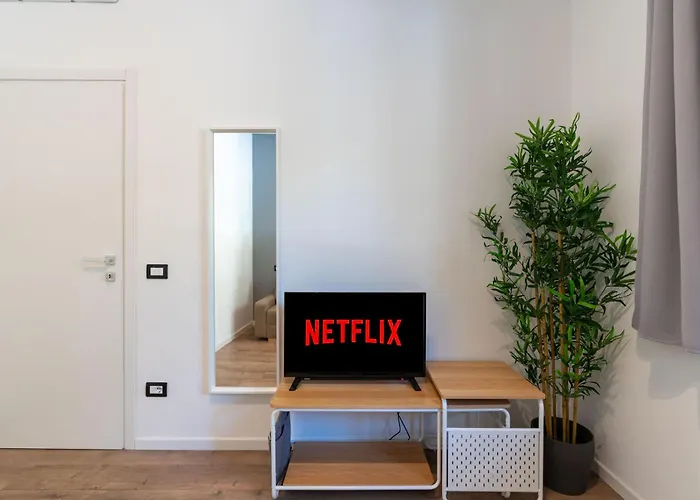 דירה Modern - Colosseo 10 Min *